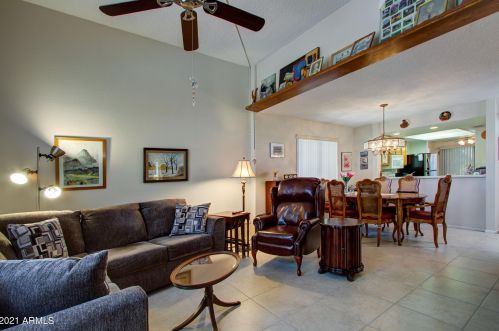 10830 28 Ave, Phoenix AZ 85009-5722 exterior