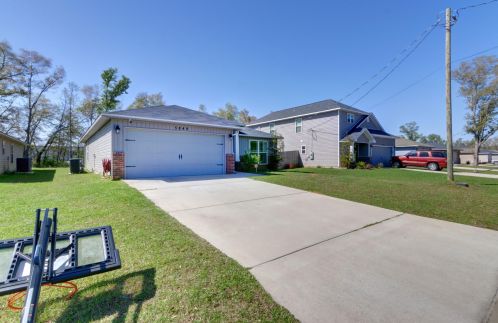 5849 Fairlands Rd, Milton FL 32583-1809 exterior