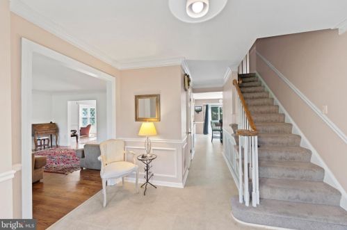 126 Farmgate Ln, Silver Spring, MD 20905-5759