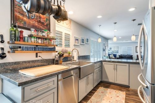 243 Valencia Dr, Fullerton CA 92831-4904 exterior