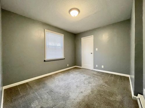 1054 Amity Ave, Meskegon MI  49442-3711 exterior