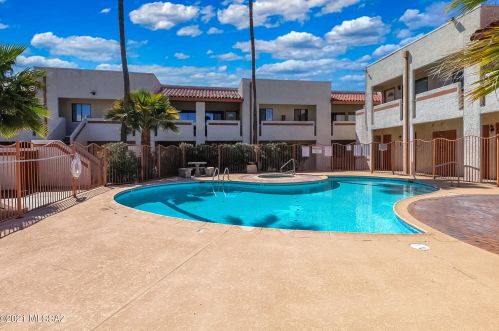 455 Kelso St, Tucson AZ  85705-4768 exterior