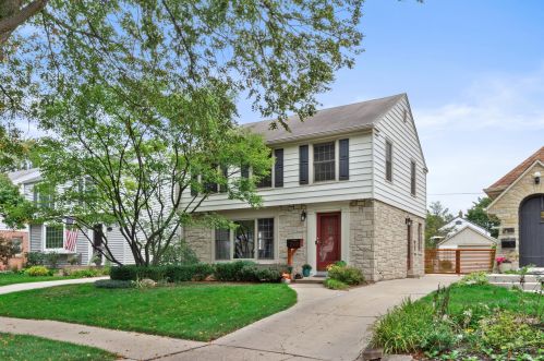 2338 83rd St, Milwaukee, WI 53219-1743