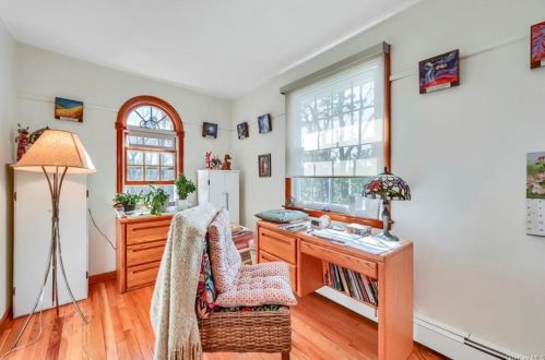 48 Thornwood Dr, Poughkeepsie NY 12603-4119 exterior