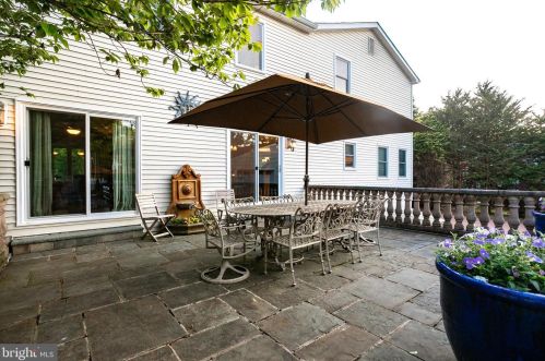 118 Lenox Ave, Trenton NJ 08620-1707 exterior