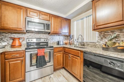 3607 Anderson Ave, Tampa, FL 33611-5119