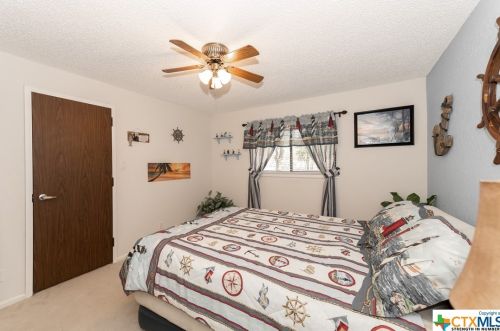 309 Rolling Oaks Ln, San Antonio TX 78253-5354 exterior