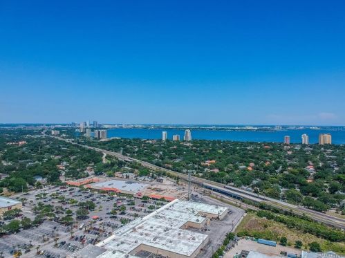 4207 Dale Mabry Hwy, Tampa FL  12105-1423 exterior