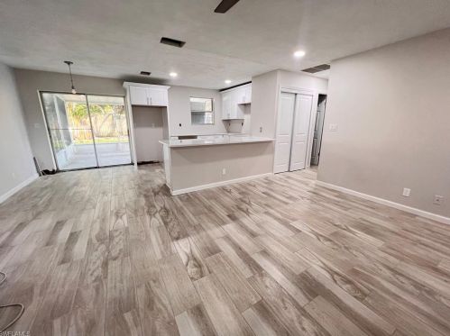 1310 Jeronimo Dr, Naples FL  34103-3257 exterior