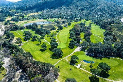 45627 Clubhouse Dr, Temecula CA 92592-5934 exterior