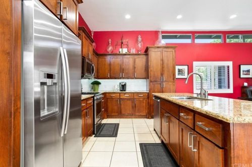 250 21st St, Merced CA  95340-3922 exterior