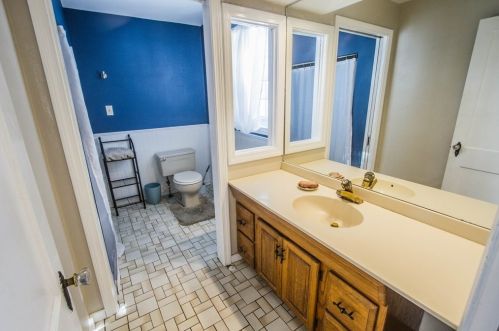 79 Deerfield St, Worcester MA 01602-4349 exterior