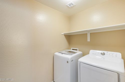 4831 4 Ave, Phoenix AZ 85041-5745 exterior