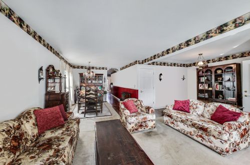 5950 Ozanam Ave, Chicago IL 60631-2235 exterior