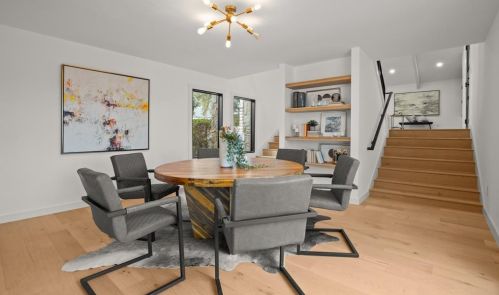 2100 Apricot Gln Dr, Austin TX 78746-7847 exterior