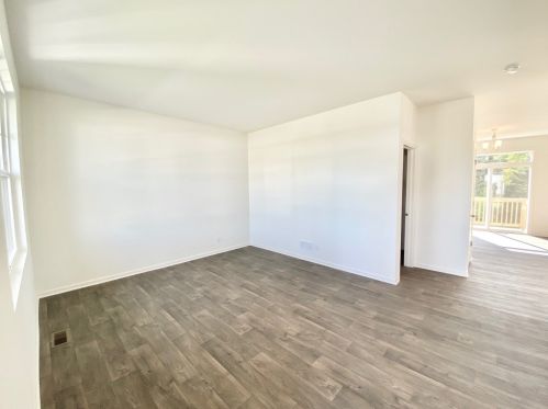 6018 Winterhaven Dr, Joliet, IL 60431-7447