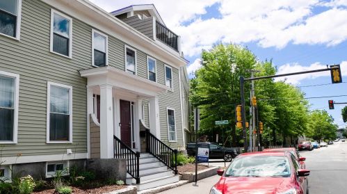 2 Spring St, Concord, NH 03301-2424