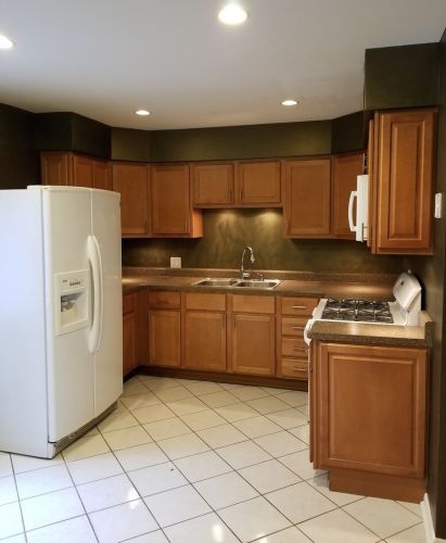 6306 Hermitage Ave, Chicago, IL 60660-1198