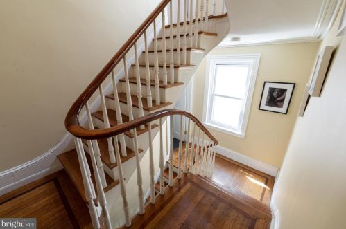 1223 6 St, Philadelphia PA 19120-3101 exterior