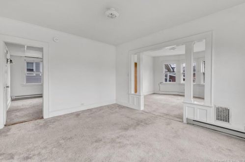 251 Flax Hl Rd, Norwalk CT 06854-2505 exterior