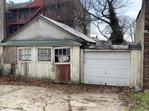 158 10th Ave, Mount Vernon NY 10550-4304 exterior