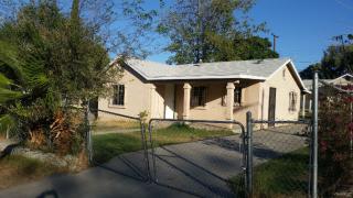 1220 Jeffrey St, Bakersfield CA  93305-2829 exterior