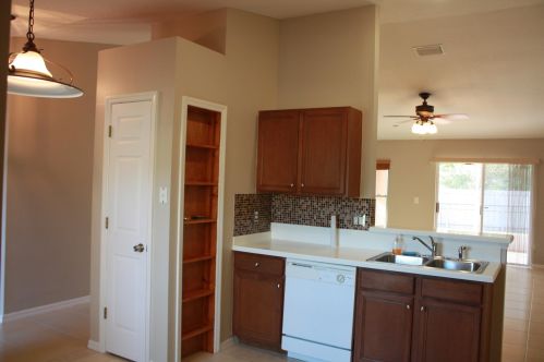 1146 Kalevala Dr, Fort Pierce FL 34953-6810 exterior