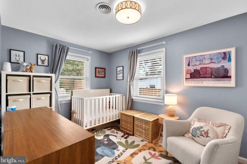 2419 Dennis Ave, Silver Spring MD 20901-2162 exterior