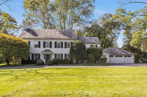 60 Midwood Rd, Greenwich, CT 06830-3840