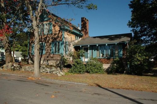 38 Miller St, Methuen, MA 01844-5138