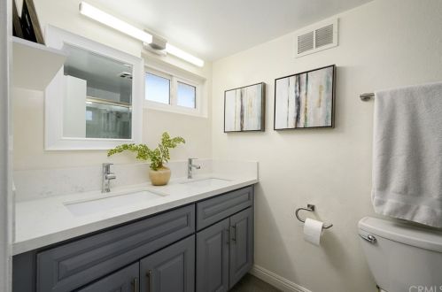 2514 Monterey Pl, Fullerton CA 92833-2031 exterior