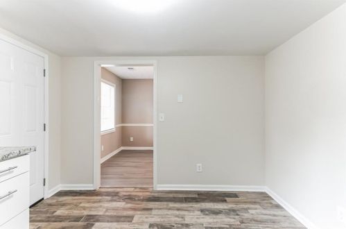 1987 Corners Cir, Lithonia GA  30058-5391 exterior