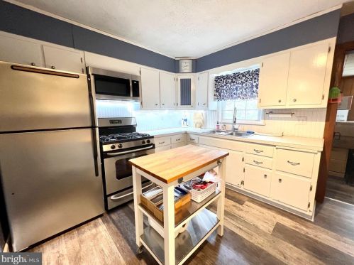 610 Latona Ave, Trenton NJ 08618 exterior