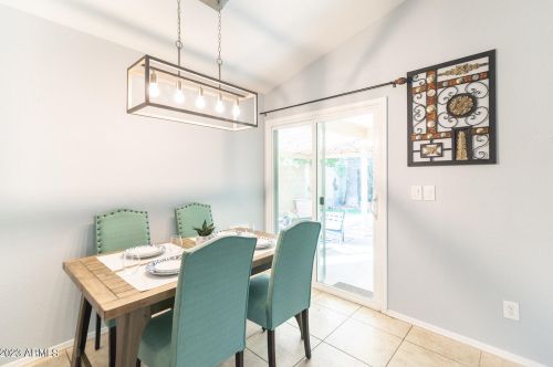 3036 Bluefield Ave, Phoenix AZ 85053-1125 exterior