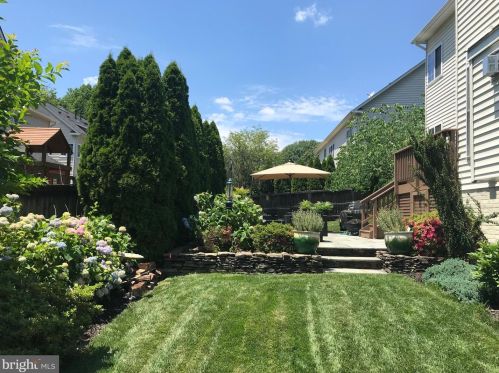 5718 Colfax Ave, Alexandria VA 22311-1012 exterior