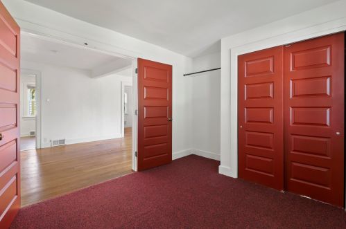 2328 85, Milwaukee WI 53226-1909 exterior