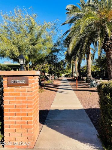 2937 17 St, Tucson AZ 85701-2841 exterior