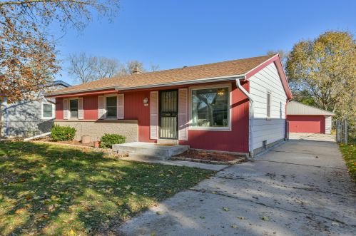 6542 51st St, Milwaukee, WI 53223-6010