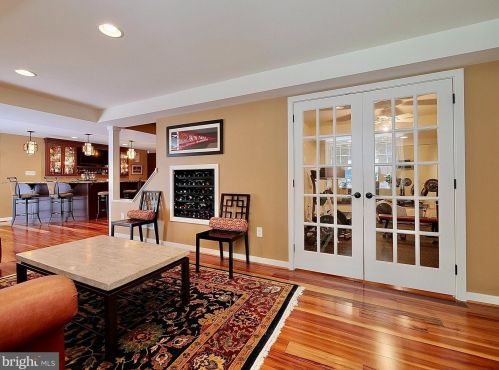 12 Michele Dr, Media PA 19063-1029 exterior