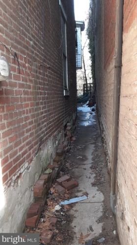 204 Spg St, Trenton NJ 08618-4611 exterior