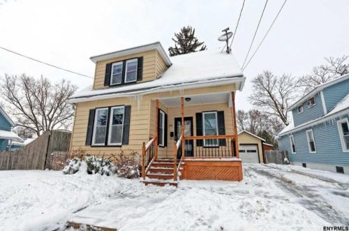218 Catherine St, Schenectady NY  12302-2115 exterior