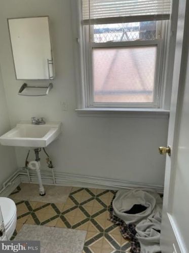 1928 Cottman Ave, Philadelphia PA 19149-1634 exterior