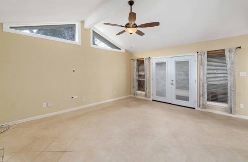 8205 Alabama Dr, Austin TX 78745-7613 exterior