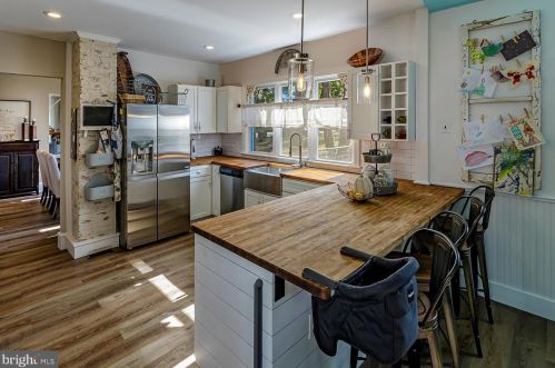 32 Franklin Ave, Camden NJ 08108-1117 exterior