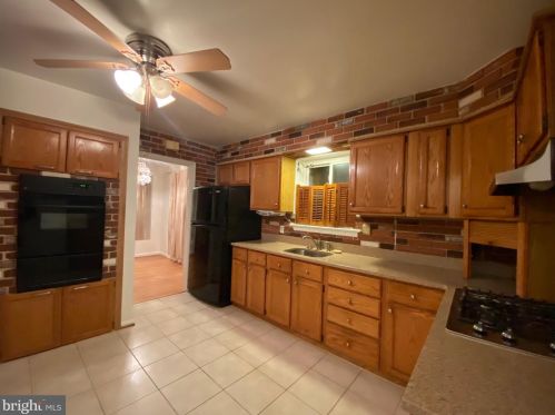 802 Hayward Ave, Silver Spring MD 20912-5808 exterior