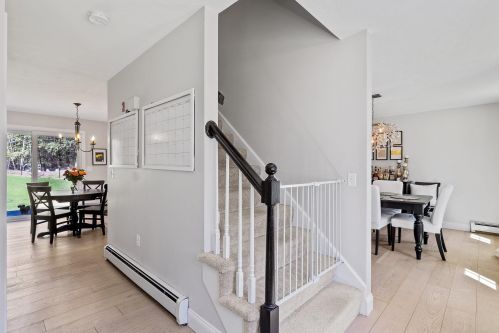 5 Spillway Ln, Concord NH 03301-8303 exterior