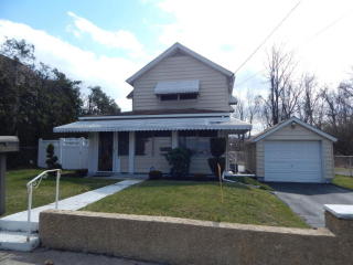 2 Charles St, Scranton, PA 18512-1341