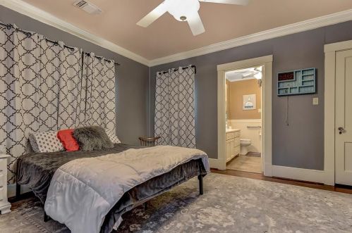 1222 Sears St, Denison TX 75021-2741 exterior