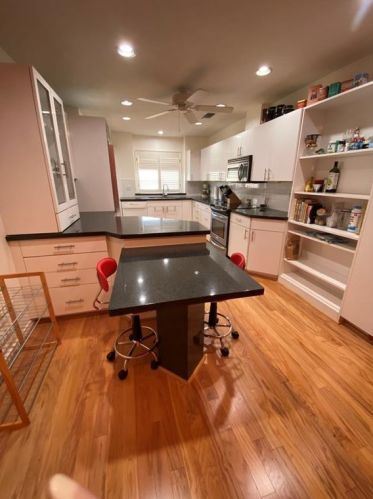 6345 Diamond Head Cir, Dallas, TX 75225-4122