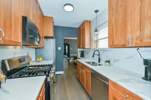 6478 Lloyd Ave, Saint Louis MO 63110-1813 exterior